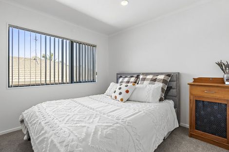 Photo of property in 12 Thornlea Drive, Welcome Bay, Tauranga, 3112