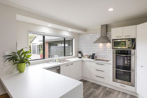 Photo of property in 234 Polson Hill Drive, Aokautere, Palmerston North, 4471