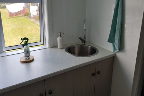 Photo of property in 15 Nichol Street, Heidelberg, Invercargill, 9812