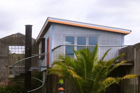 Photo of property in 327 Wanganui Flat Road, Harihari, 7884