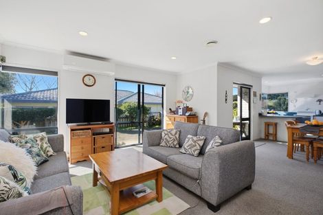 Photo of property in 8 Sunvale Place, Gate Pa, Tauranga, 3112