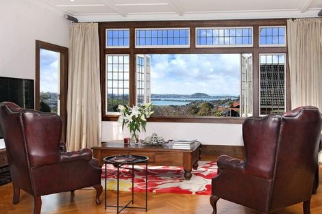 Photo of property in 6 Garden Road, Remuera, Auckland, 1050