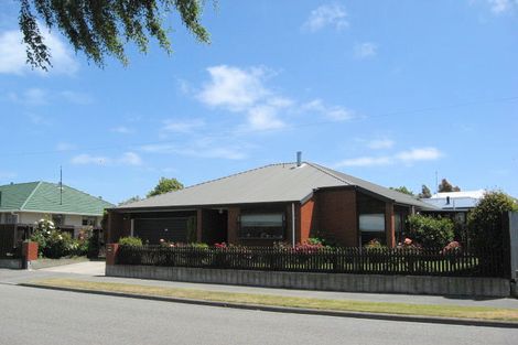 Photo of property in 2/1 Fenhall Street, Russley, Christchurch, 8042