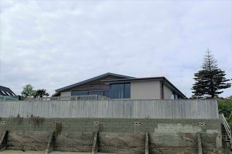 Photo of property in 62 Steyne Avenue, Plimmerton, Porirua, 5026