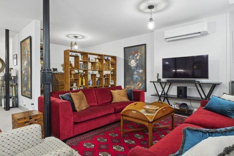 Photo of property in 31a Dowling Street, Dunedin Central, Dunedin, 9016