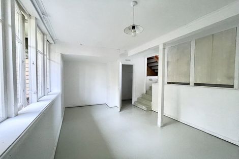 Photo of property in 741 South Titirangi Road, Titirangi, Auckland, 0604