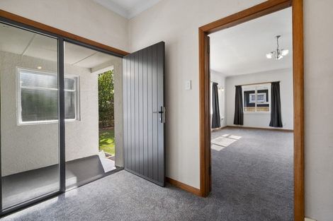 Photo of property in 63 Guy Avenue, Takaro, Palmerston North, 4410