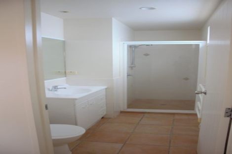 Photo of property in 15 Bushglen Court, Browns Bay, Auckland, 0630