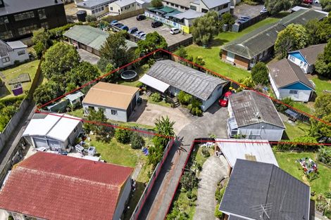 Photo of property in 9 Pinedale Place, Henderson, Auckland, 0610
