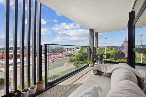 Photo of property in 3/2 Sioux Road, Hobsonville, Auckland, 0616