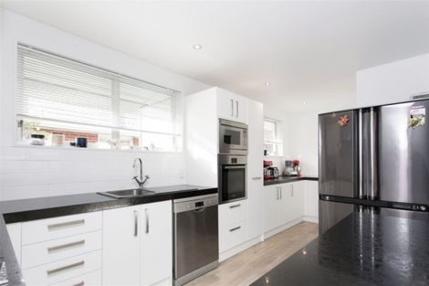 Photo of property in 17 Stackhouse Avenue, Bishopdale, Christchurch, 8053