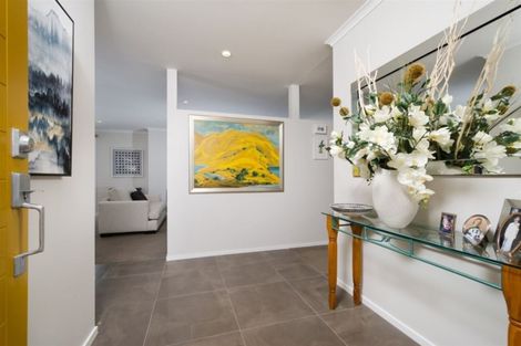 Photo of property in 9 Maple Lane, Huapai, Kumeu, 0810