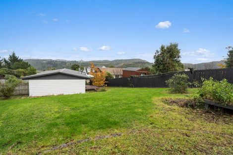 Photo of property in 183 Holborn Drive, Stokes Valley, Lower Hutt, 5019