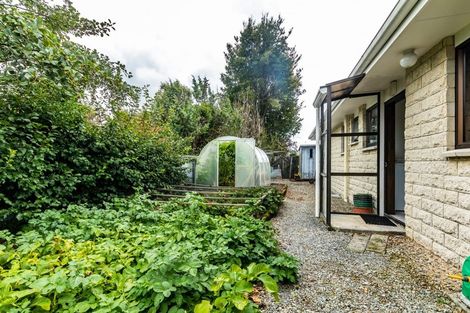 Photo of property in 47 Eglinton Street, Winton, 9720