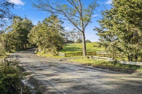 Photo of property in 216 Haruru Road, Kaukapakapa, 0873