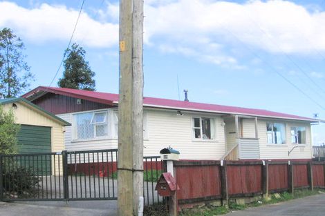Photo of property in 52 Chorley Avenue, Massey, Auckland, 0614