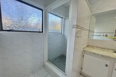 Photo of property in 3 Everglade Drive, Goodwood Heights, Auckland, 2105