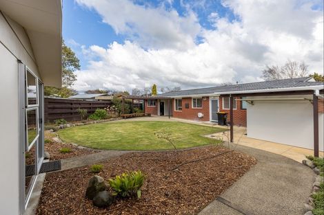 Photo of property in 6 Humphries Place, Awapuni, Palmerston North, 4412