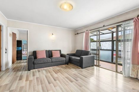 Photo of property in 2/7 Elizabeth Avenue, Papatoetoe, Auckland, 2025