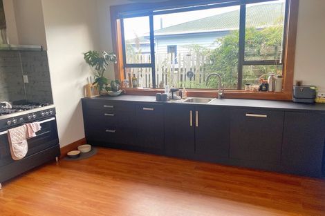 Photo of property in 66 Saint Martins Road, Saint Martins, Christchurch, 8022