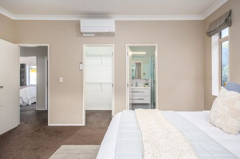 Photo of property in 97 Amesbury Drive, Churton Park, Wellington, 6037