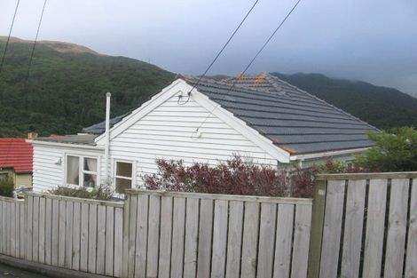 Photo of property in 6 Berkshire Avenue, Wilton, Wellington, 6012