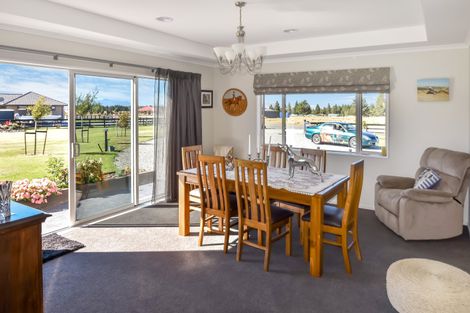 Photo of property in 4 The Drive, Twizel, 7999