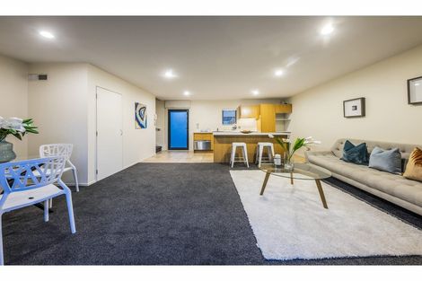 Photo of property in 5n Dryden Place, Mount Wellington, Auckland, 1051