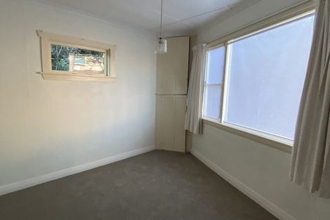 Photo of property in 1 Greenacres Street, Macandrew Bay, Dunedin, 9014