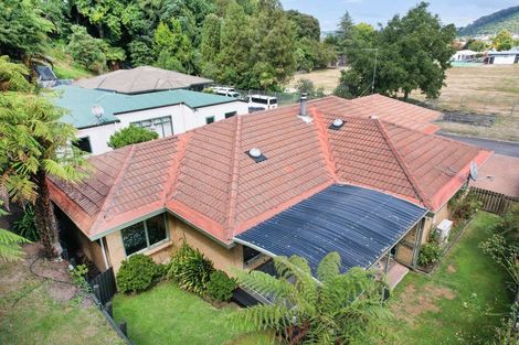 Photo of property in 58a Aquarius Drive, Kawaha Point, Rotorua, 3010