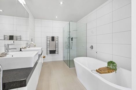 Photo of property in 12a Military Road, Boulcott, Lower Hutt, 5010