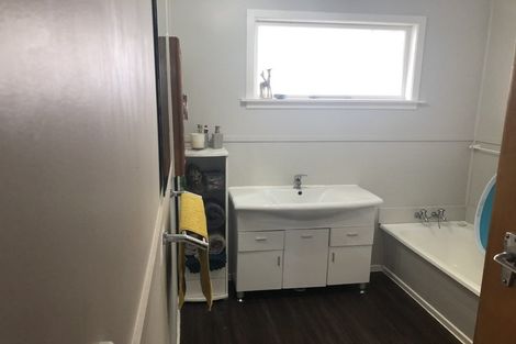 Photo of property in 22 Carthew Street, Okato, 4335