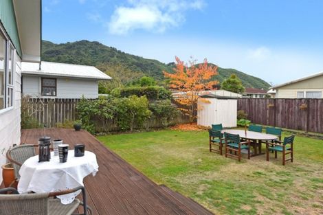 Photo of property in 4 Denver Grove, Totara Park, Upper Hutt, 5018