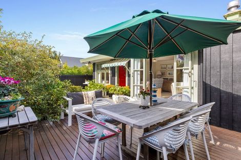 Photo of property in 16a Laurence Street, Manly, Whangaparaoa, 0930