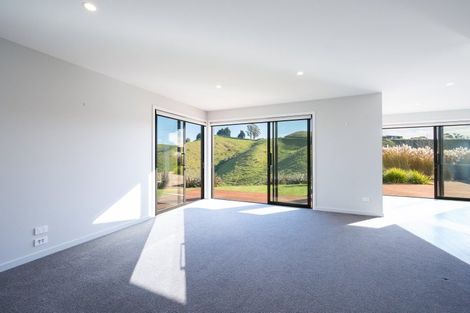 Photo of property in 30 Huntaway Close, Stoke, Nelson, 7011