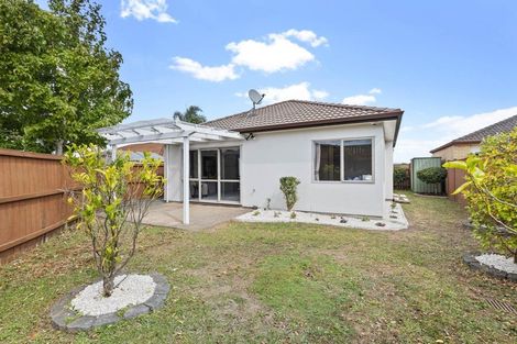 Photo of property in 31 Magic Way, Randwick Park, Auckland, 2105