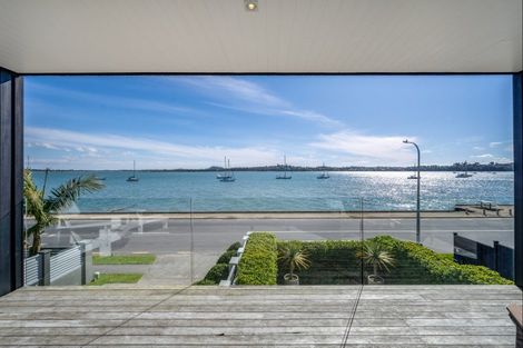 Photo of property in 8 The Parade, Bucklands Beach, Auckland, 2012