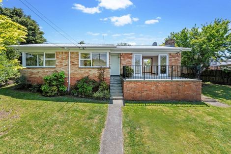 Photo of property in 62 Ferguson Street, Manurewa East, Auckland, 2102