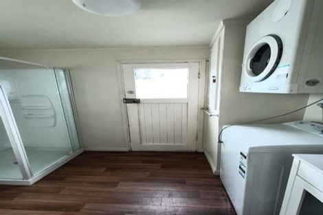 Photo of property in 17 Roy Street, Newtown, Wellington, 6021