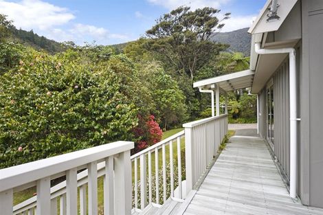 Photo of property in 2341 Croisilles-french Pass Road, Okiwi Bay, 7193