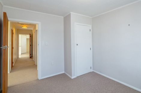 Photo of property in 36 Woodward Street East, Featherston, 5710