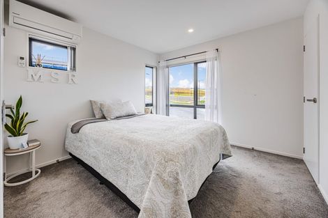 Photo of property in 39 Hearth Street, Flat Bush, 2019