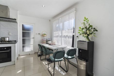 Photo of property in 6 Plymouth Place, Papatoetoe, Auckland, 2025