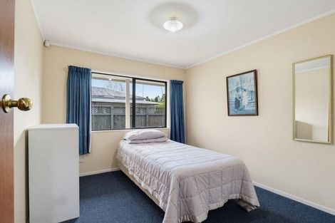 Photo of property in 33 Ruahine Street, Roslyn, Palmerston North, 4414
