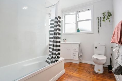 Photo of property in 8 Hurley Place, Cambridge, 3434