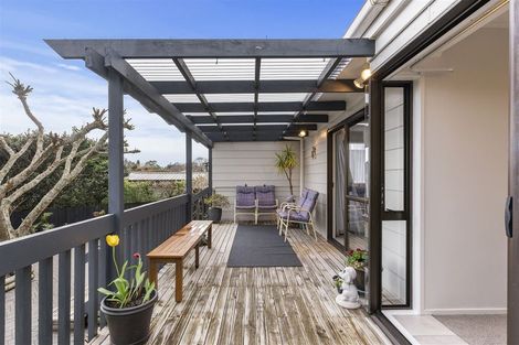 Photo of property in 41 Marendellas Drive, Bucklands Beach, Auckland, 2014