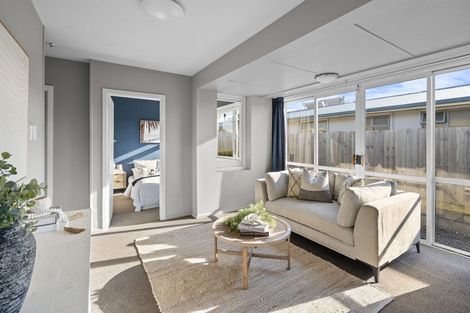 Photo of property in 521 Marine Parade, South New Brighton, Christchurch, 8062