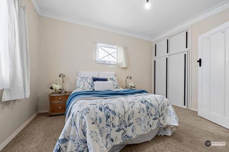 Photo of property in 3 Junction Street, Fairfield, Lower Hutt, 5011