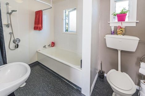 Photo of property in 22 West Way, Durie Hill, Whanganui, 4500