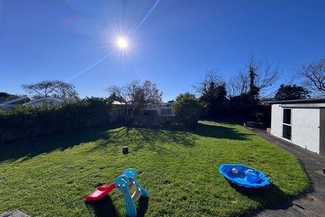 Photo of property in 16 Fairview Avenue, Feilding, 4702
